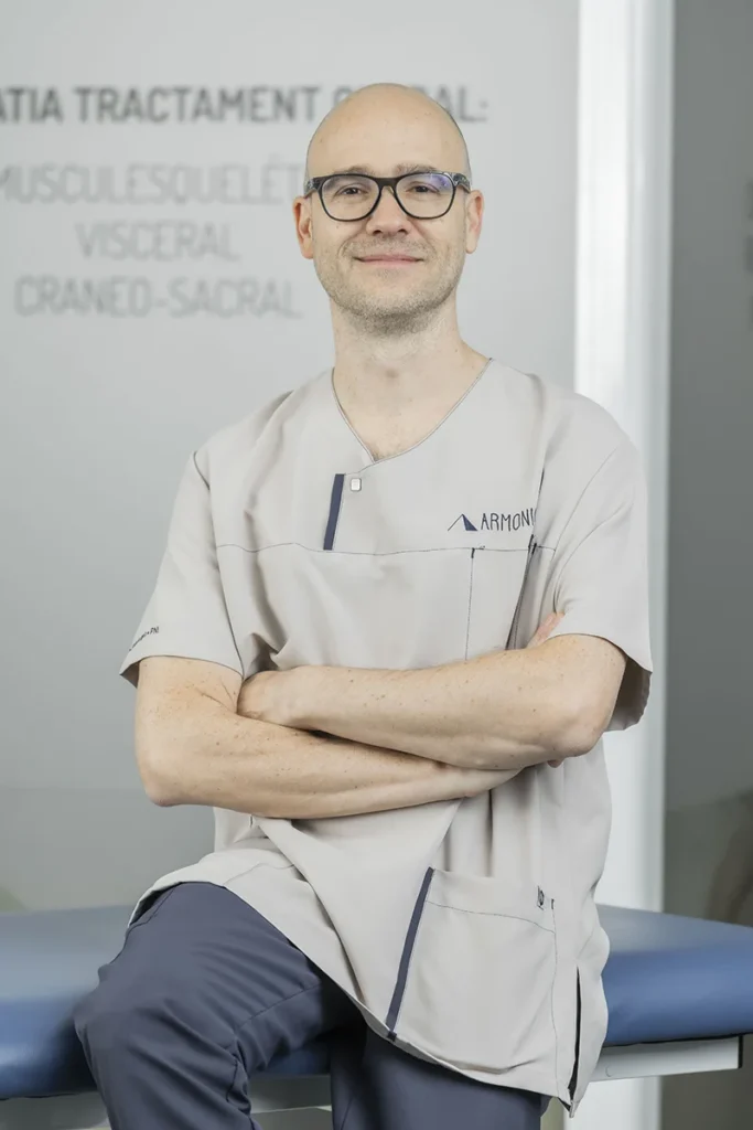 Carlos Morales Colomer, Centro de Fisioterapia y Osteopatía Salut Armonic